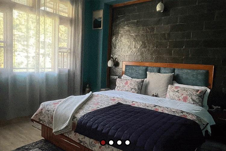 Moksha Room